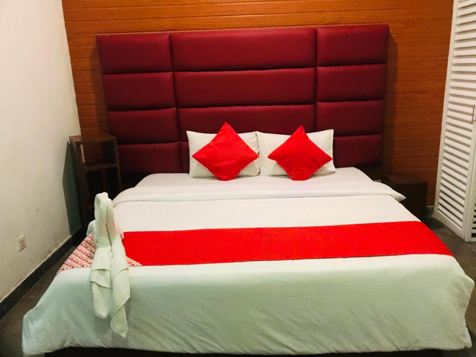 Airport Transit Kings Hotel Katunayaka Zewnętrze zdjęcie