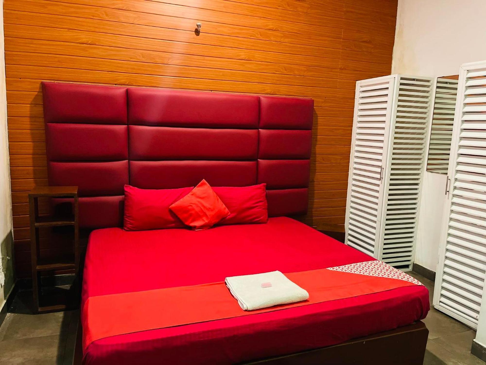 Airport Transit Kings Hotel Katunayaka Zewnętrze zdjęcie